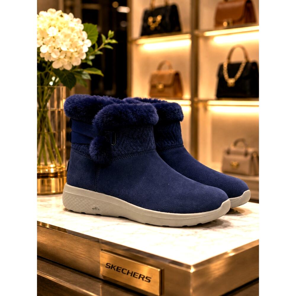 Skechers On-the-GO City Water Repellent Suede Boots Navy 8.5